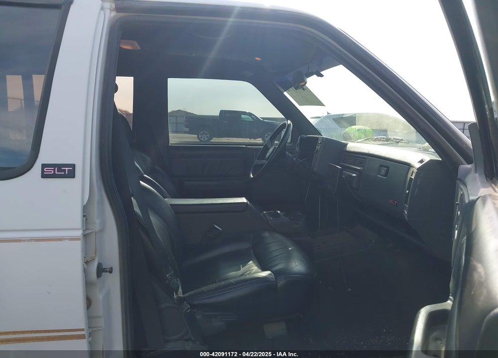 1994 GMC S15 JIMMY VIN: 1GKDT13W0R2513978