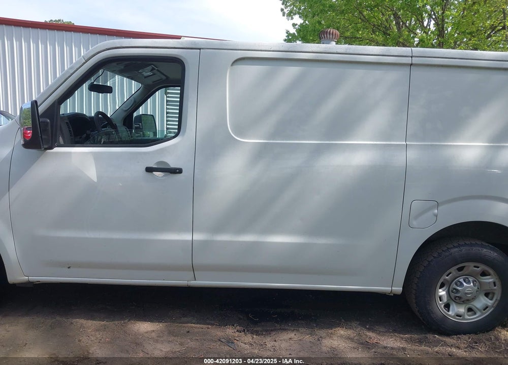 2017 NISSAN NV CARGO NV2500 HD SV V8 VIN: 1N6AF0KYXHN806543