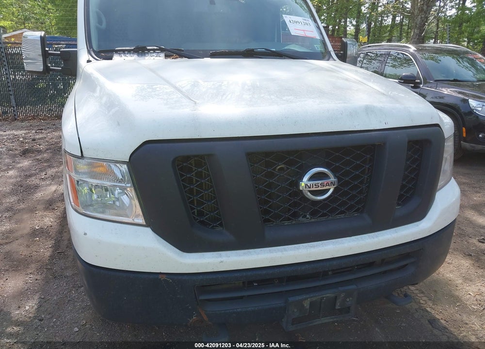 2017 NISSAN NV CARGO NV2500 HD SV V8 VIN: 1N6AF0KYXHN806543