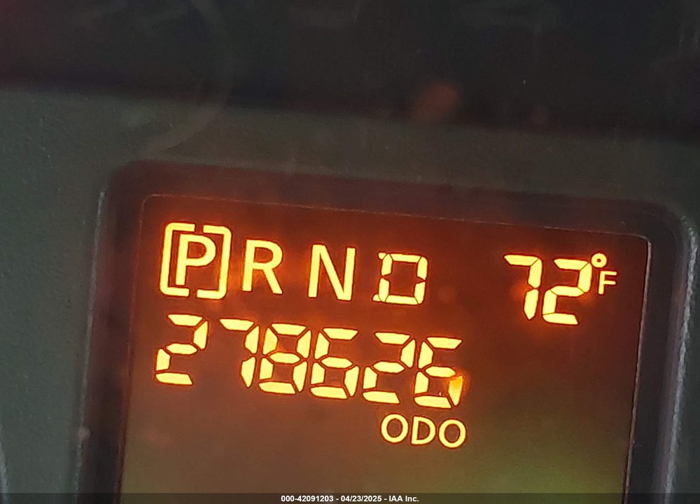 2017 NISSAN NV CARGO NV2500 HD SV V8 VIN: 1N6AF0KYXHN806543