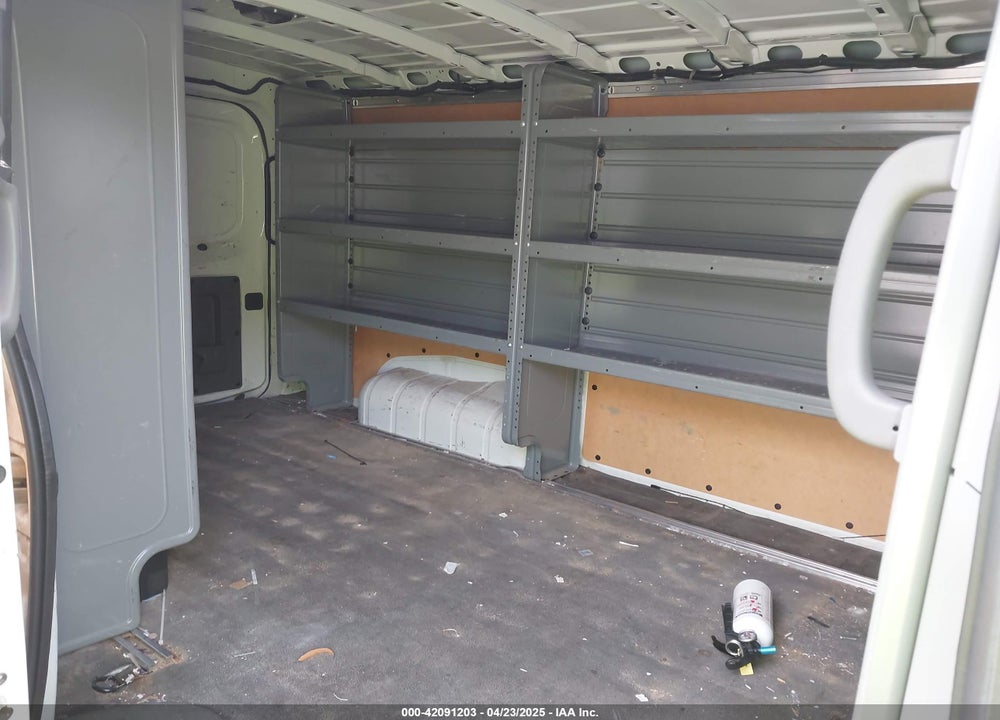 2017 NISSAN NV CARGO NV2500 HD SV V8 VIN: 1N6AF0KYXHN806543