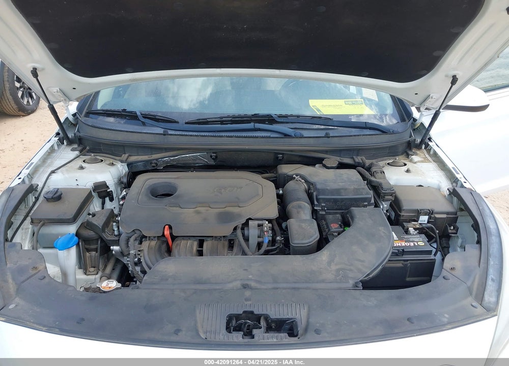 2017 HYUNDAI SONATA VIN: 5NPE24AF3HH585942