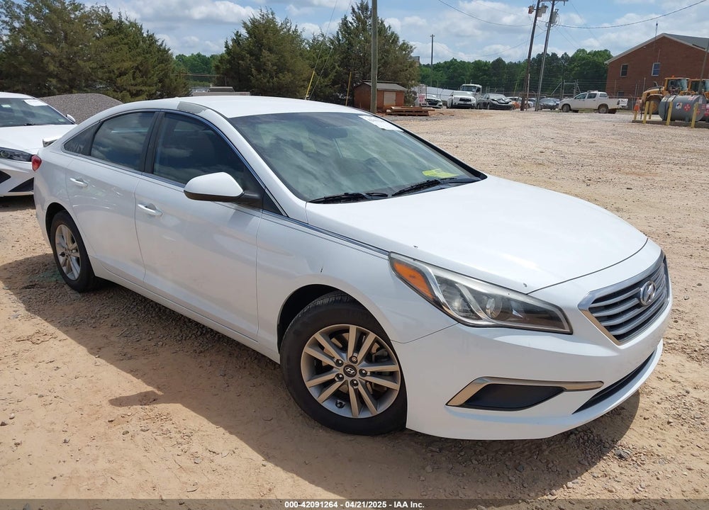 2017 HYUNDAI SONATA VIN: 5NPE24AF3HH585942