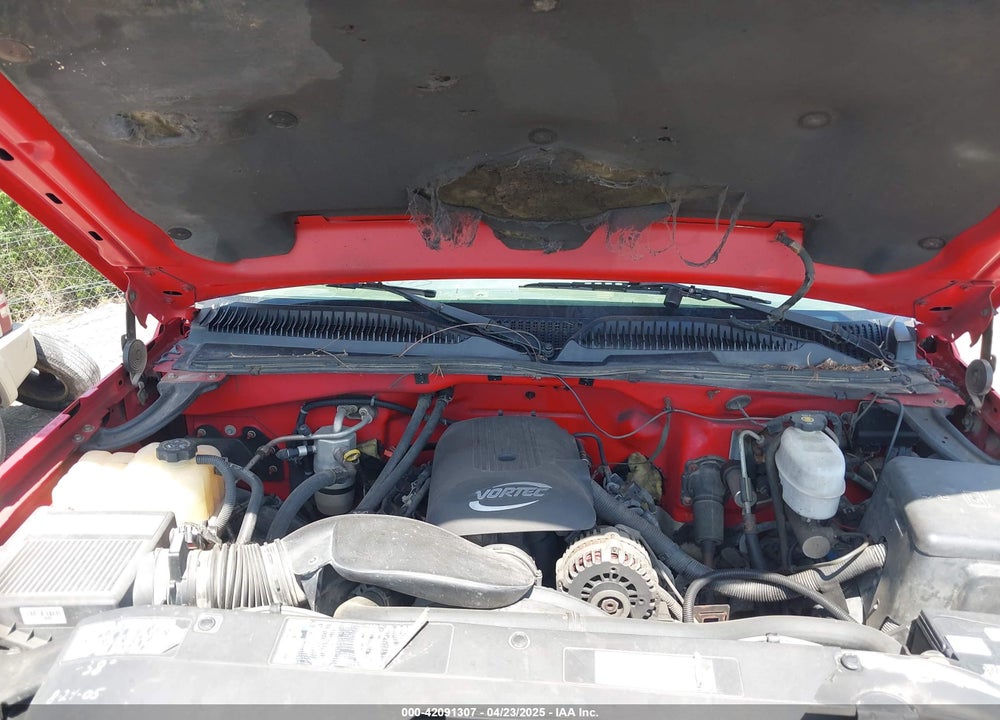 2005 CHEVROLET SILVERADO 2500HD WORK TRUCK VIN: 1GCHK24U15E295271