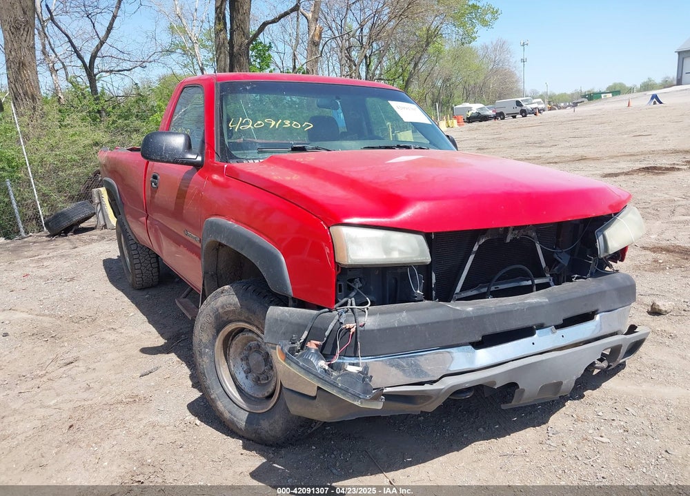 2005 CHEVROLET SILVERADO 2500HD WORK TRUCK VIN: 1GCHK24U15E295271