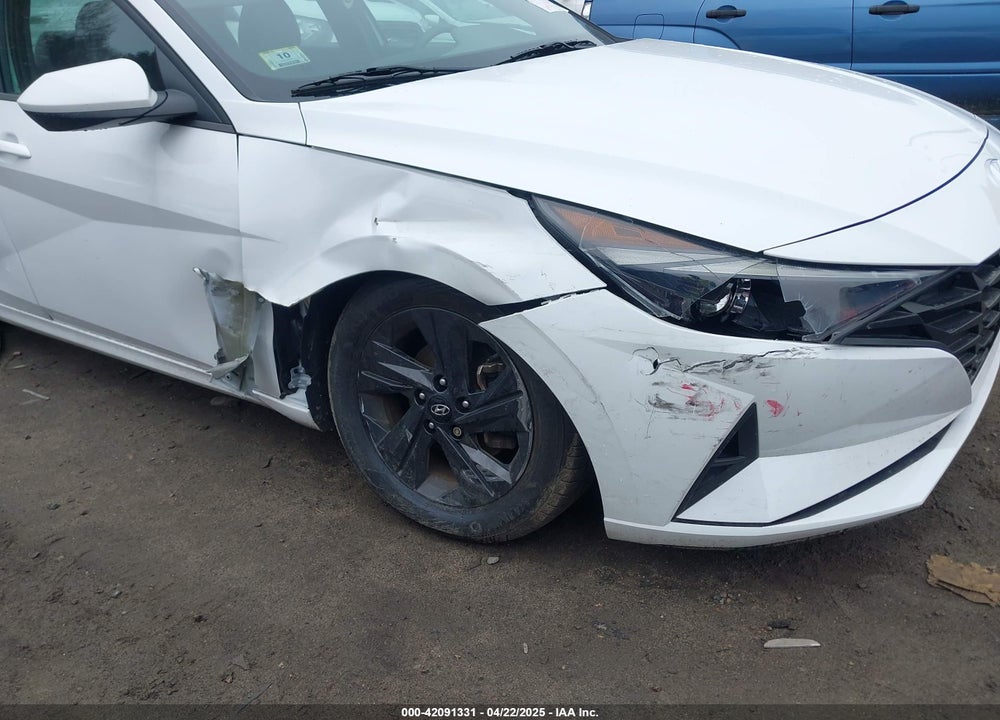 2022 HYUNDAI ELANTRA VIN: 5NPLS4AG6NH057761