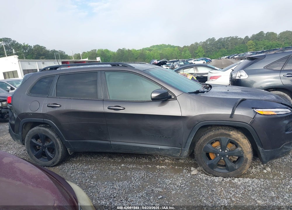 2018 JEEP CHEROKEE VIN: 1C4PJLCB4JD513885