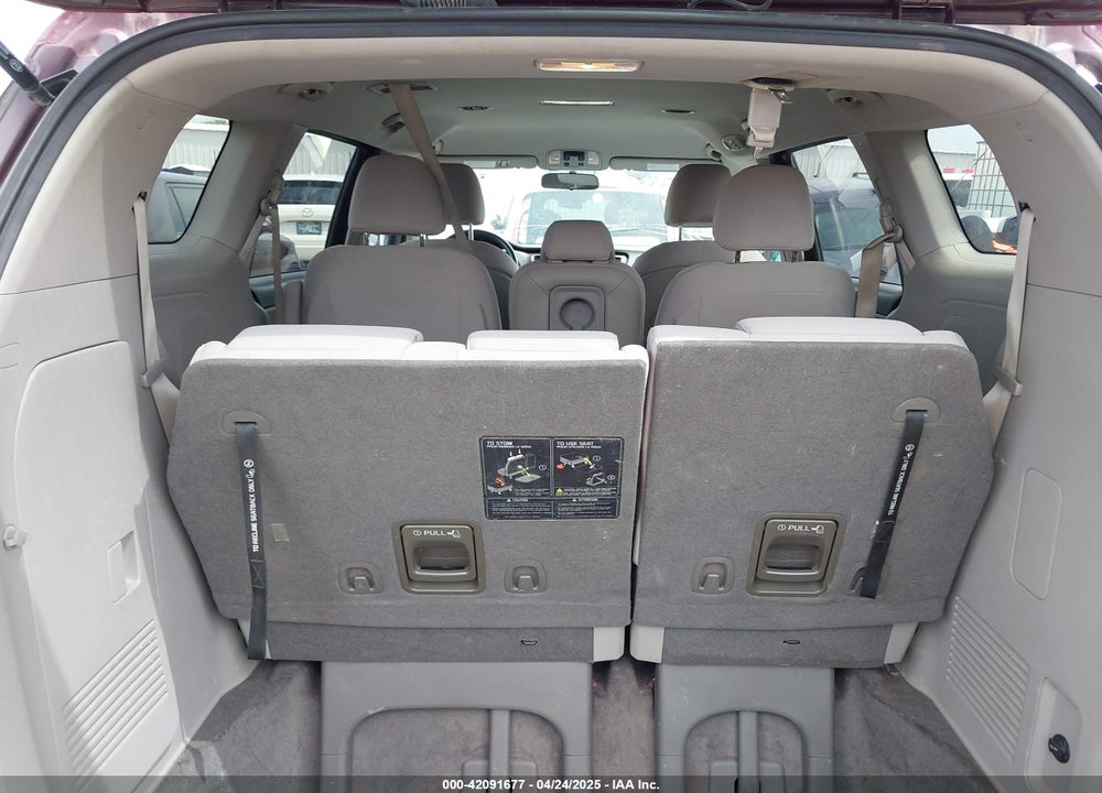 2017 KIA SEDONA VIN: KNDMB5C10H6229106