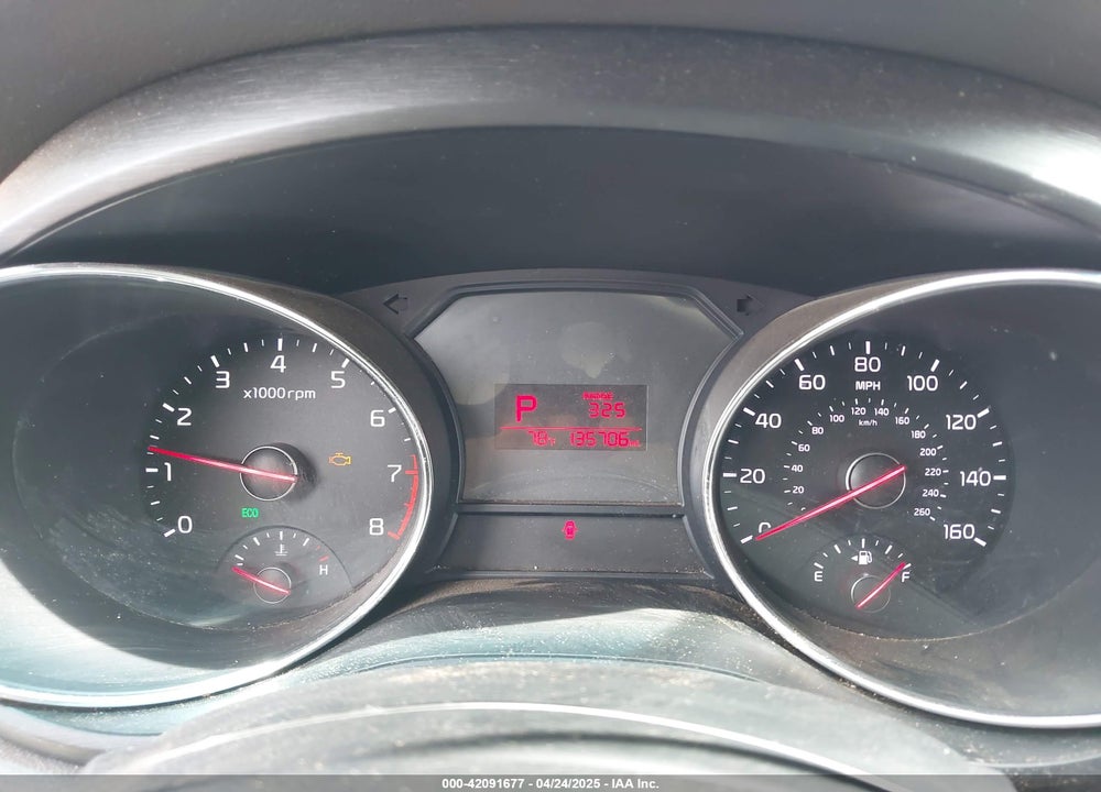 2017 KIA SEDONA VIN: KNDMB5C10H6229106