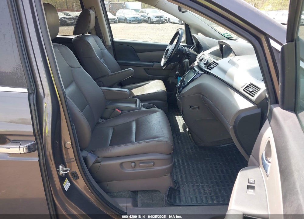 2016 HONDA ODYSSEY EX-L VIN: 5FNRL5H69GB109427