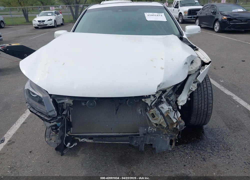 2013 HONDA ACCORD VIN: 1HGCR3F82DA023198