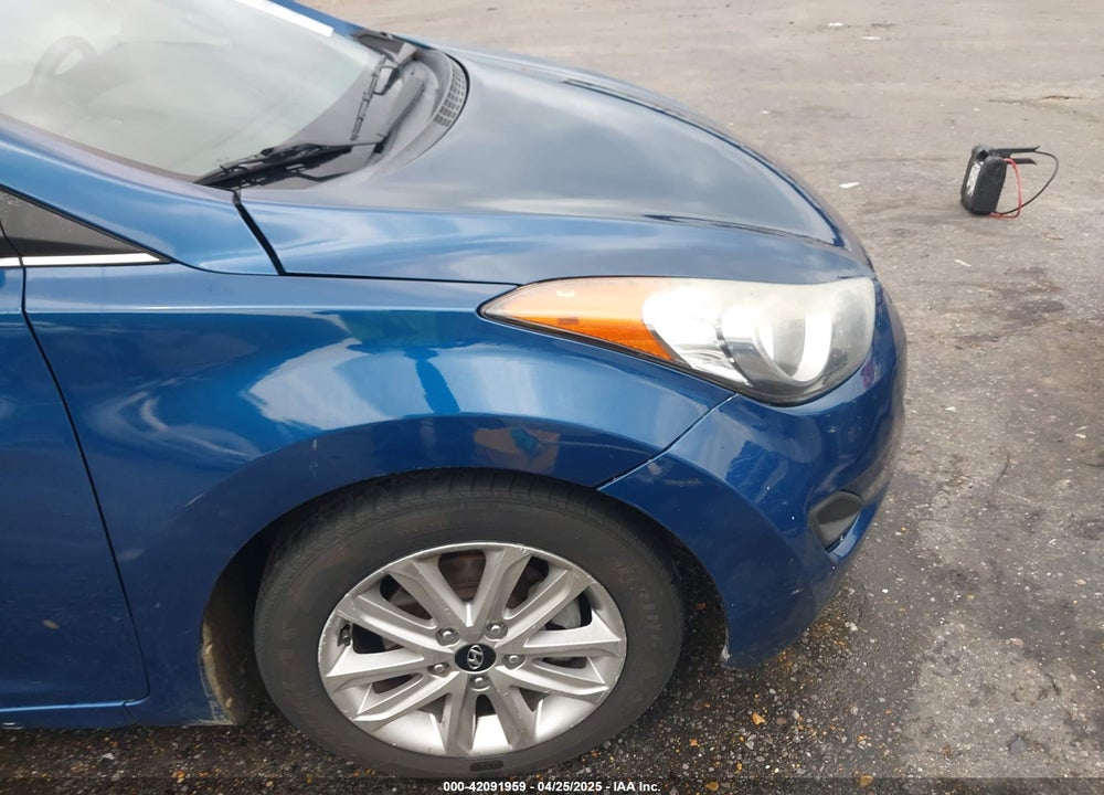 2015 HYUNDAI ELANTRA VIN: KMHDH4AE4FU241052