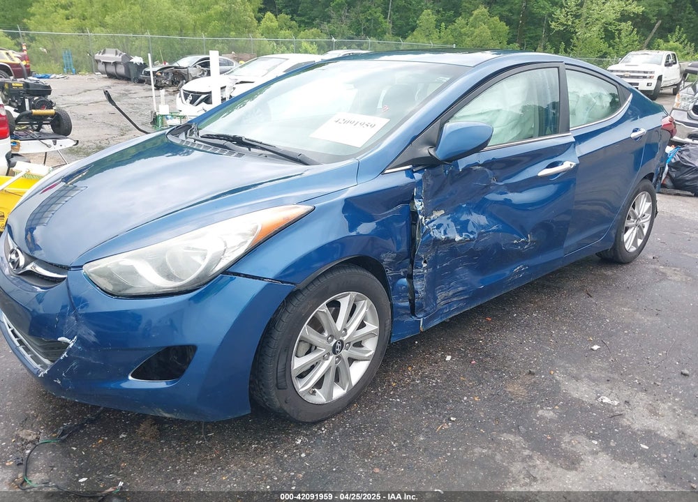 2015 HYUNDAI ELANTRA VIN: KMHDH4AE4FU241052