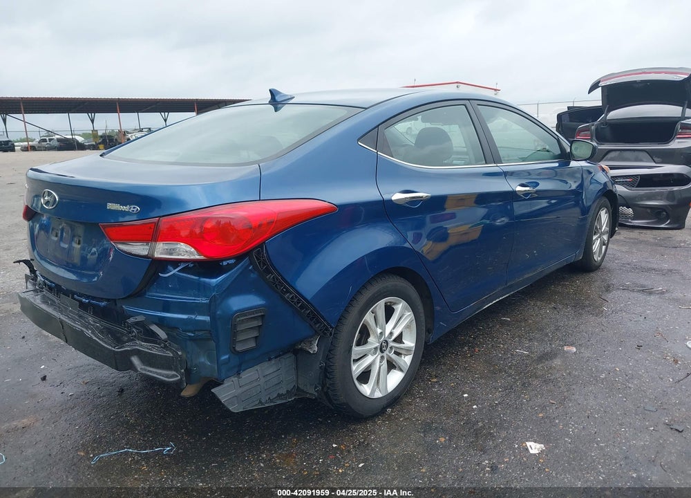 2015 HYUNDAI ELANTRA VIN: KMHDH4AE4FU241052