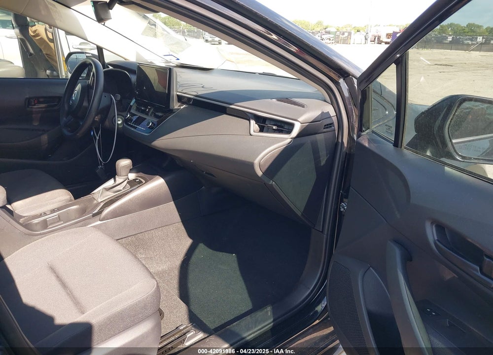 2025 TOYOTA COROLLA LE VIN: 5YFB4MDE0SP275922