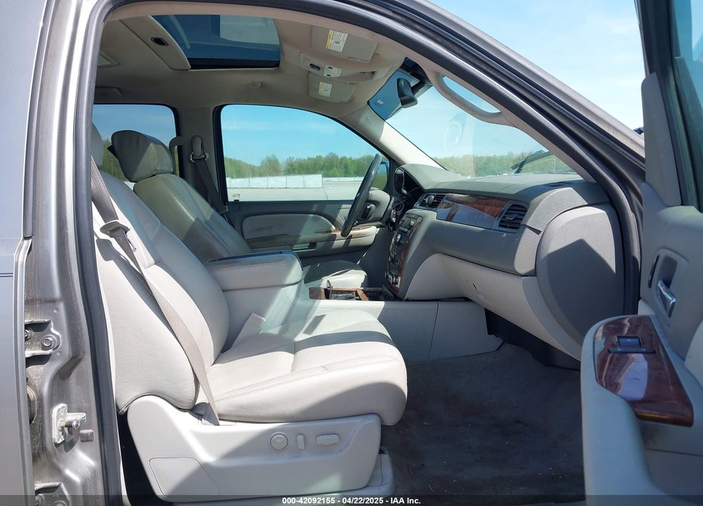 2008 CHEVROLET AVALANCHE 1500 LT VIN: 3GNFK12398G165447