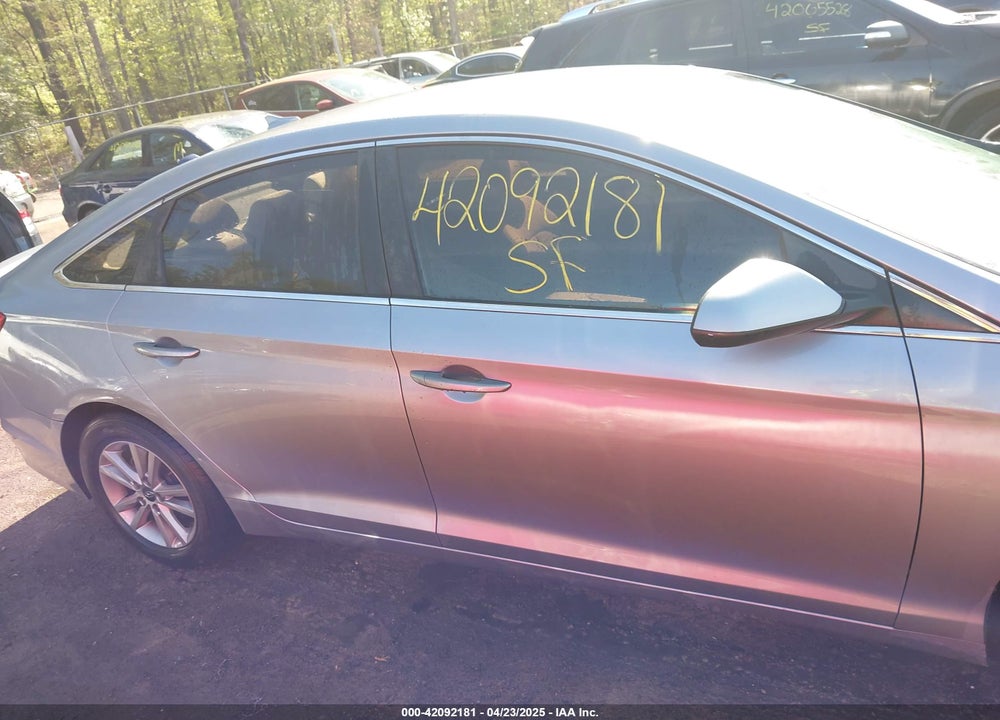 2016 HYUNDAI SONATA VIN: 5NPE24AF2GH291995