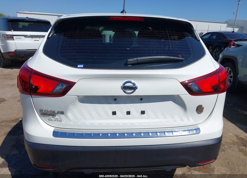 2018 NISSAN ROGUE SPORT S VIN: JN1BJ1CP6JW182888