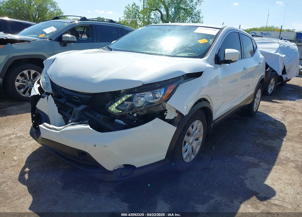 2018 NISSAN ROGUE SPORT S VIN: JN1BJ1CP6JW182888