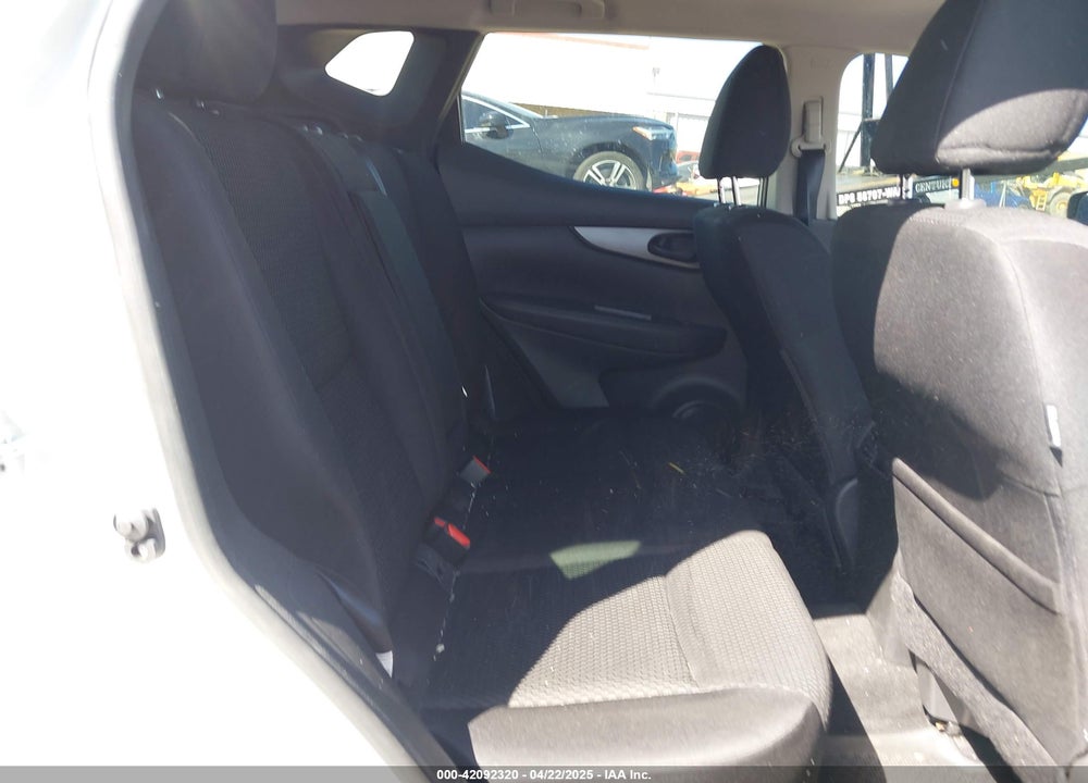 2018 NISSAN ROGUE SPORT S VIN: JN1BJ1CP6JW182888