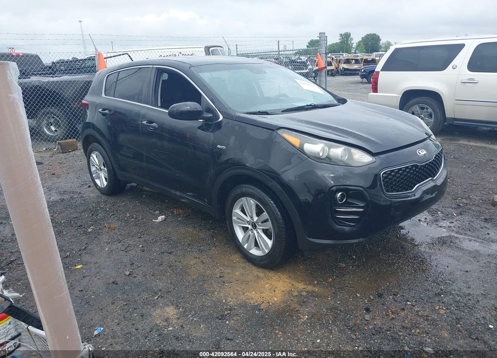 2018 KIA SPORTAGE LX VIN: KNDPMCAC3J7335212