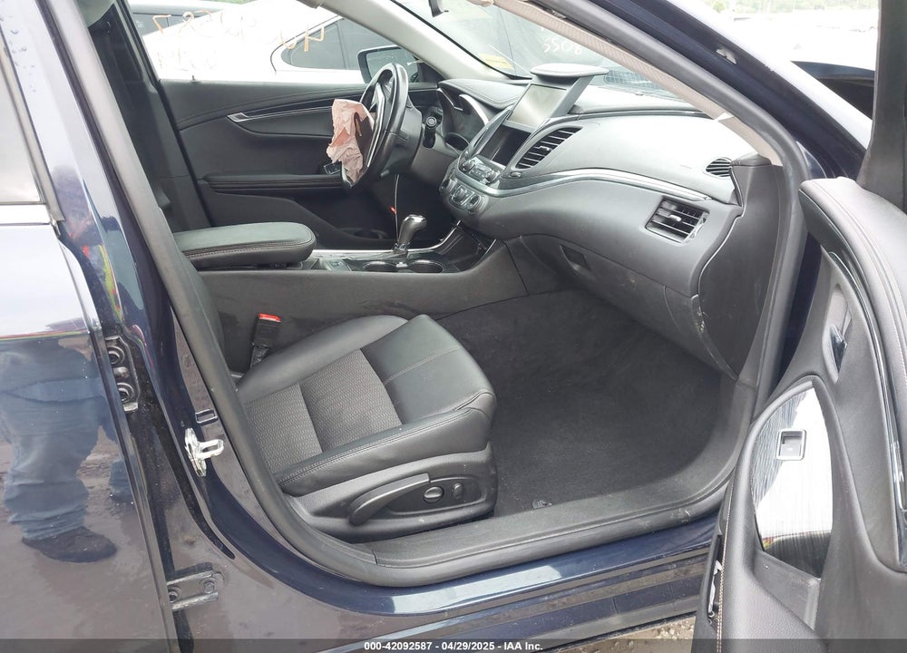 2019 CHEVROLET IMPALA LT VIN: 2G11Z5SAXK9151684