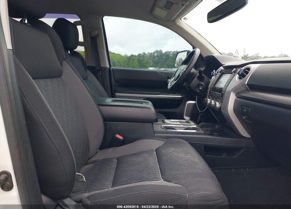2016 TOYOTA TUNDRA SR5 5.7L V8 VIN: 5TFDW5F19GX566639