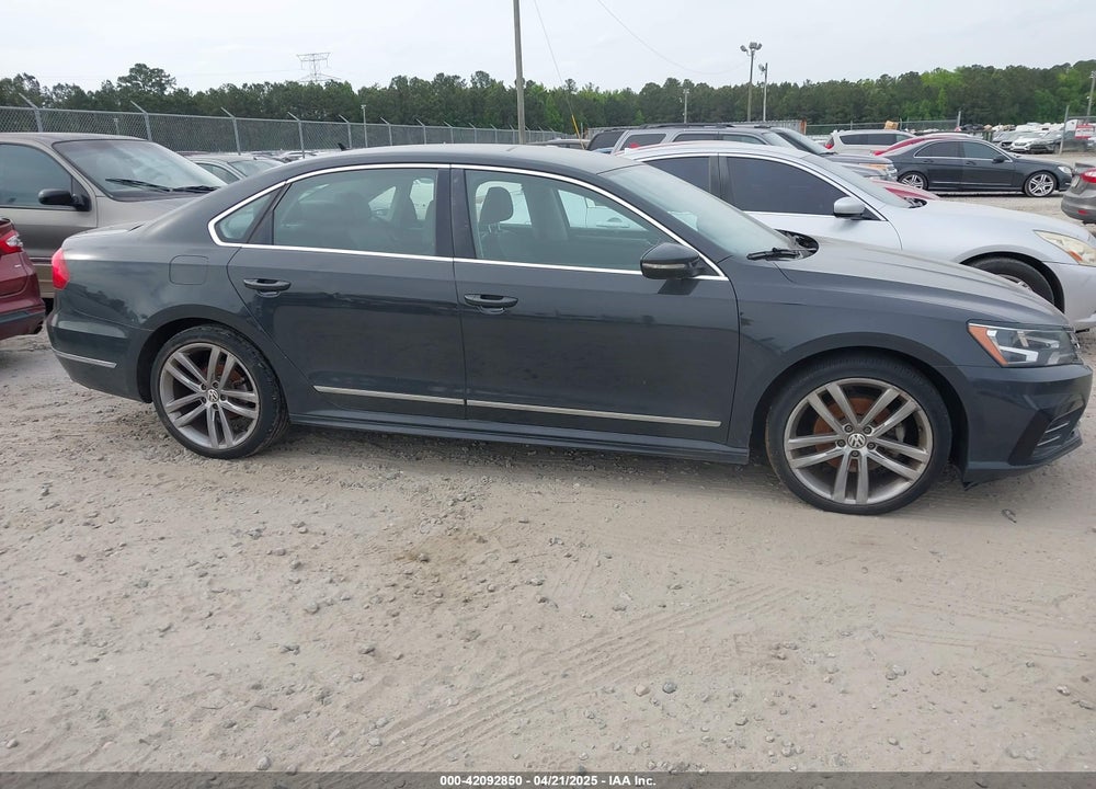 2016 VOLKSWAGEN PASSAT VIN: 1VWAT7A37GC042880