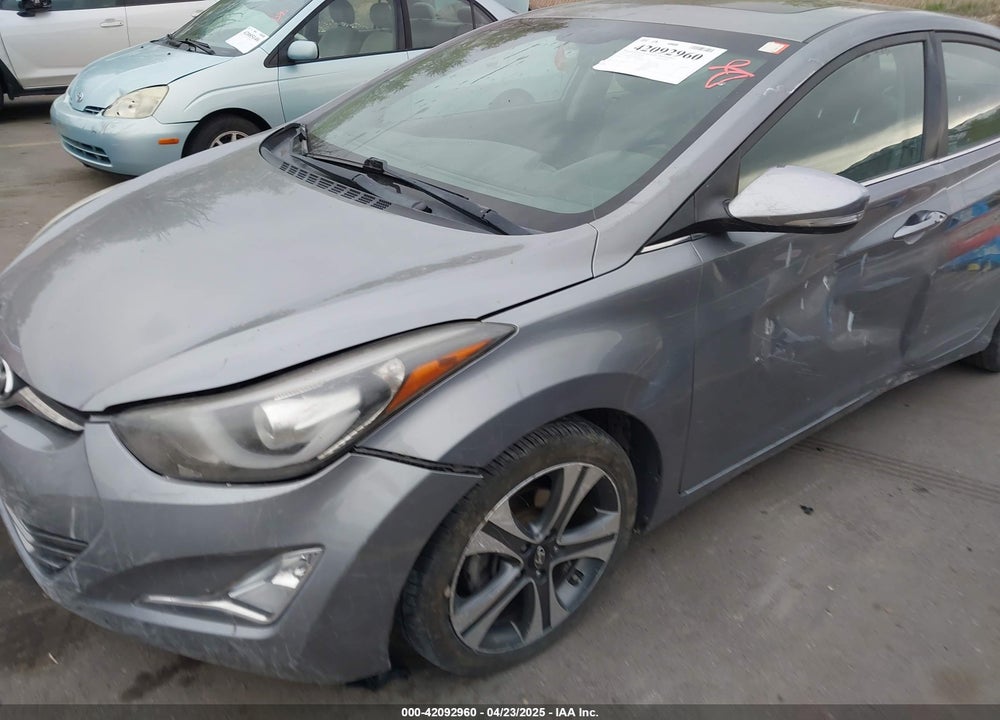 2014 HYUNDAI ELANTRA VIN: KMHDH4AH0EU032058