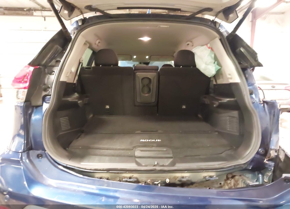 2020 NISSAN ROGUE VIN: 5N1AT2MT6LC749900