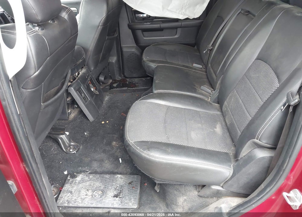 2014 RAM 1500 VIN: 1C6RR7MT1ES444100