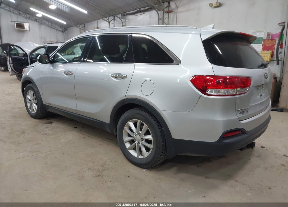 2016 KIA SORENTO VIN: 5XYPGDA51GG006924