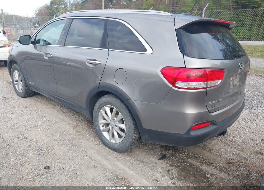2017 KIA SORENTO 3.3L LX VIN: 5XYPGDA53HG315036
