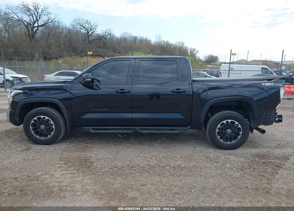 2022 TOYOTA TUNDRA VIN: 5TFLA5DB5NX040513