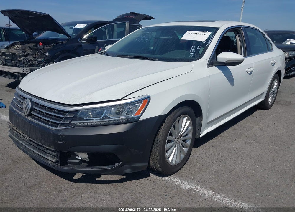 2017 VOLKSWAGEN PASSAT VIN: 1VWBT7A30HC037915