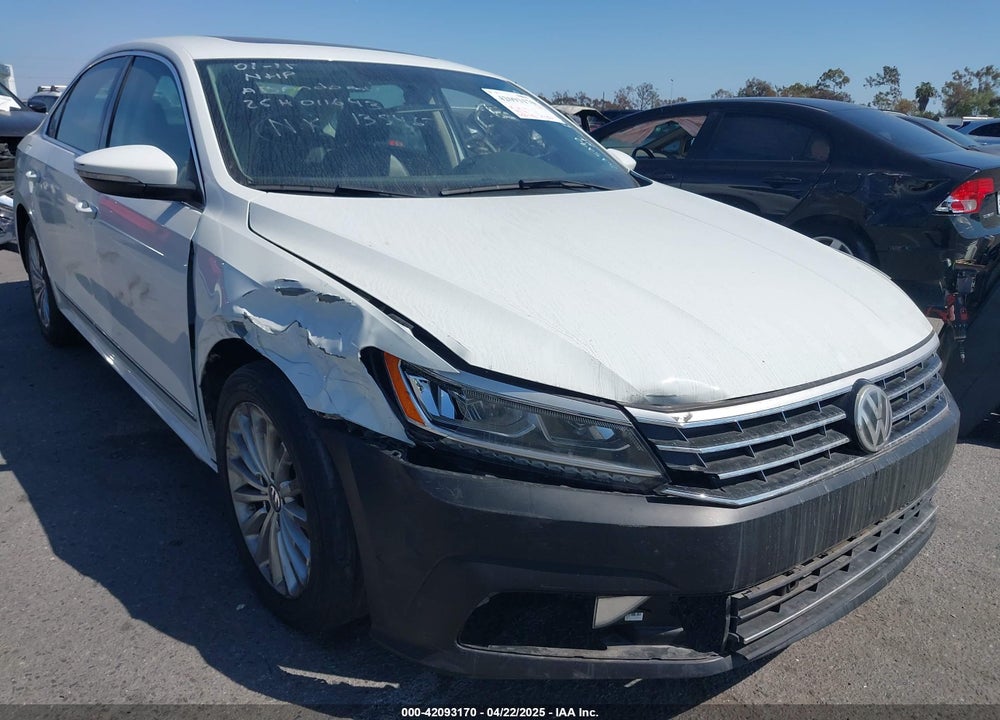 2017 VOLKSWAGEN PASSAT VIN: 1VWBT7A30HC037915
