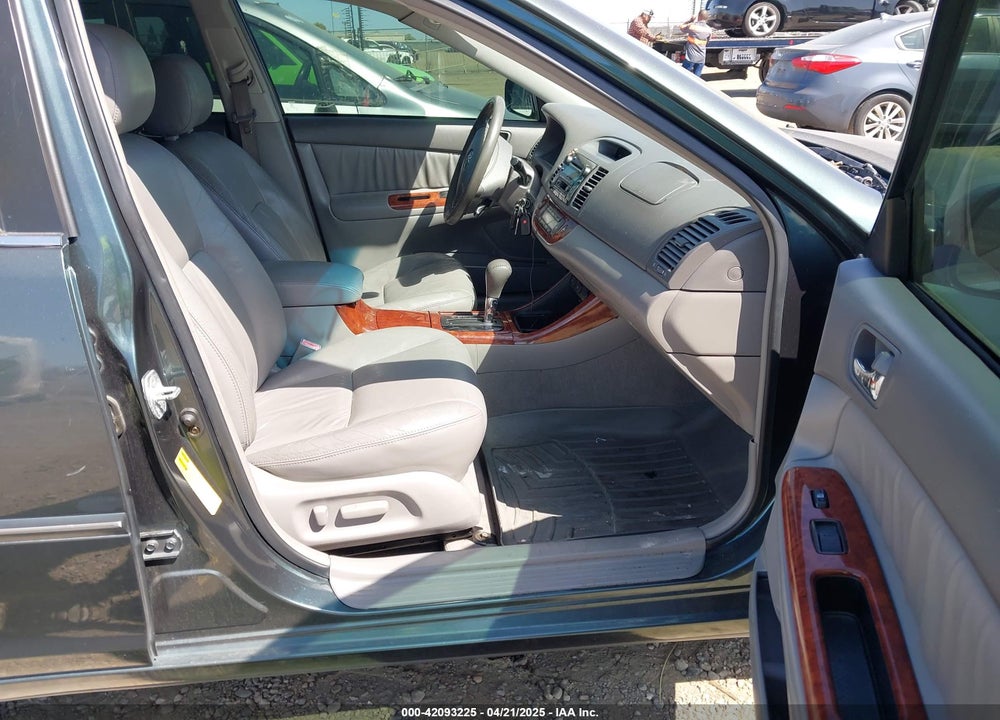 2003 TOYOTA CAMRY XLE V6 VIN: 4T1BF30K83U542076