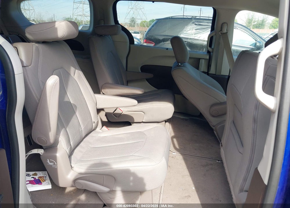 2020 CHRYSLER PACIFICA VIN: 2C4RC1FGXLR185354