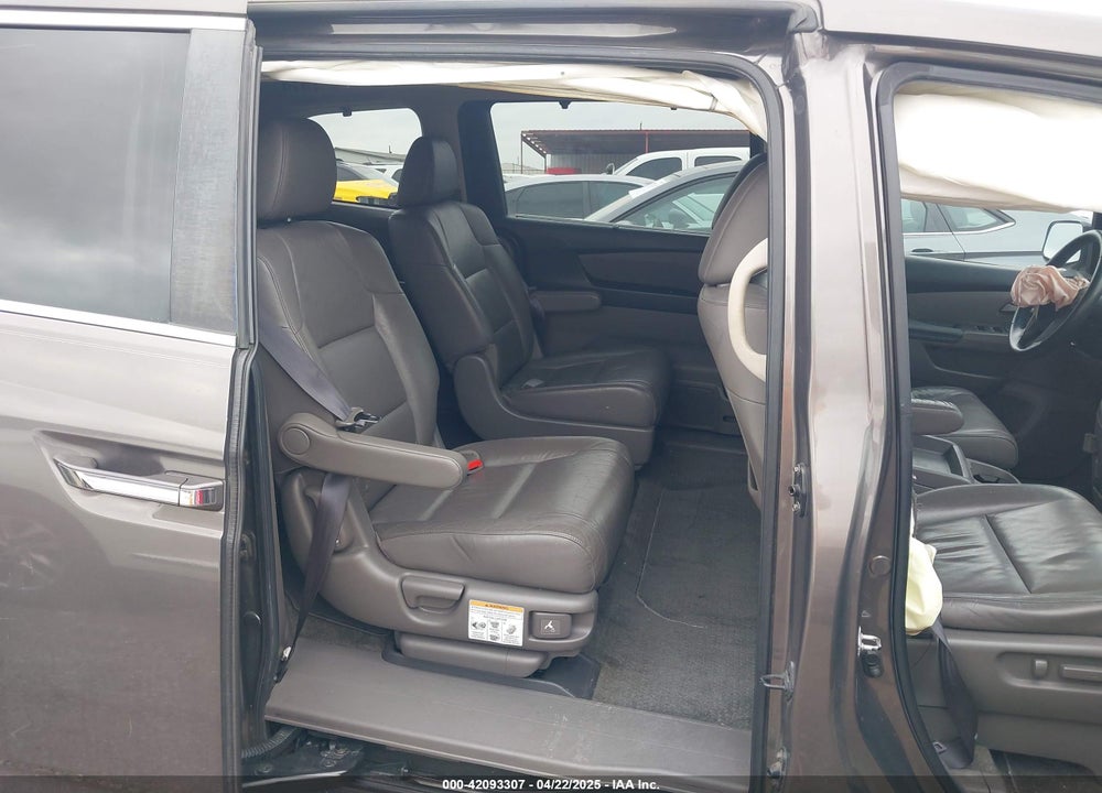 2011 HONDA ODYSSEY EX-L VIN: 5FNRL5H68BB079166