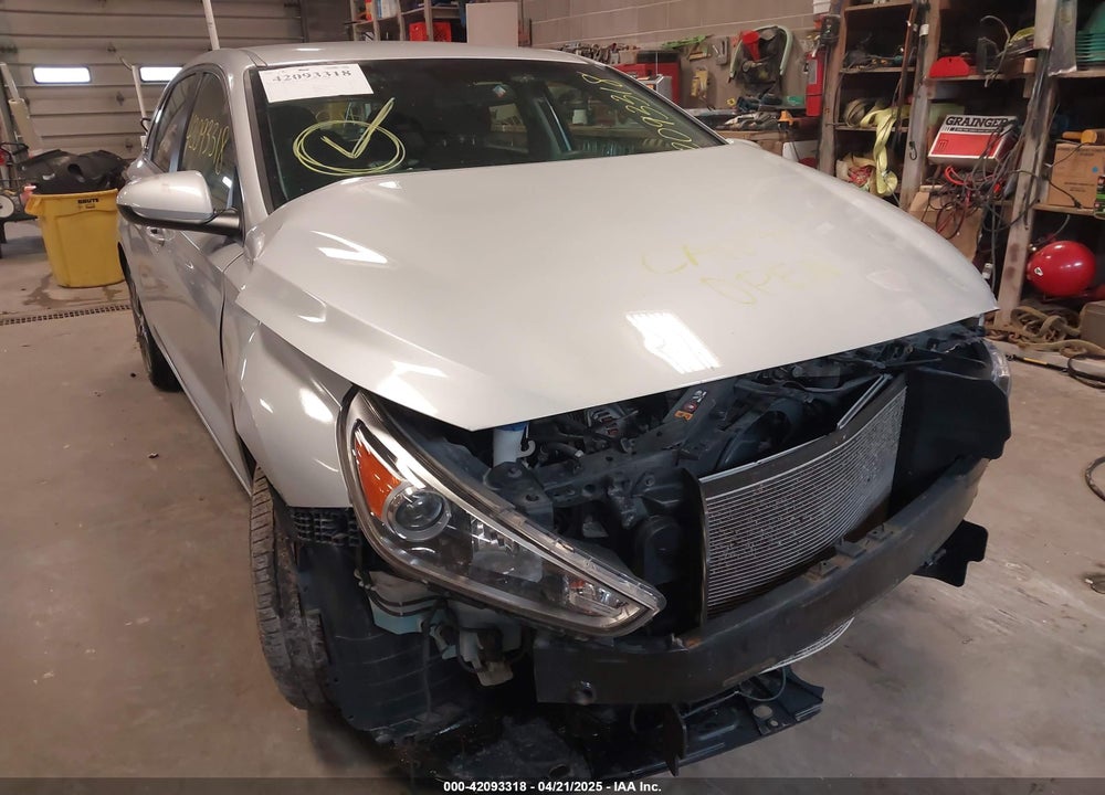 2018 HYUNDAI ELANTRA GT VIN: KMHH35LE6JU018992