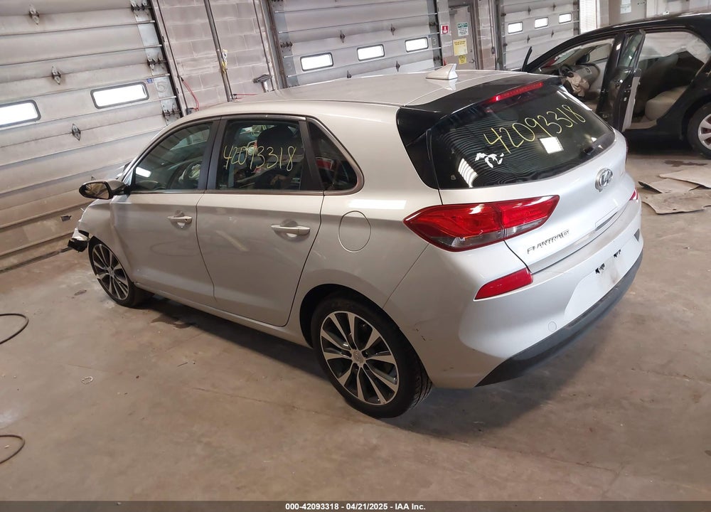 2018 HYUNDAI ELANTRA GT VIN: KMHH35LE6JU018992