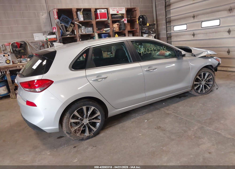 2018 HYUNDAI ELANTRA GT VIN: KMHH35LE6JU018992