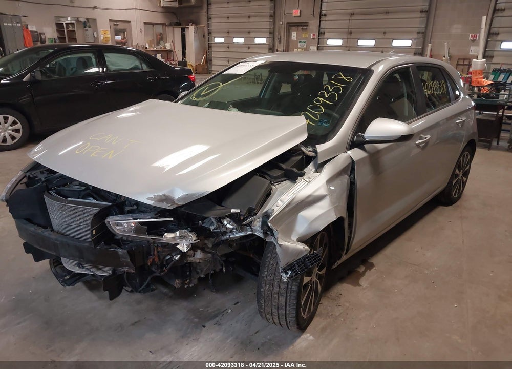2018 HYUNDAI ELANTRA GT VIN: KMHH35LE6JU018992