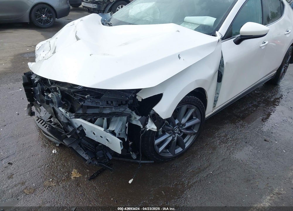 2023 MAZDA MAZDA3 VIN: JM1BPAKM9P1604211
