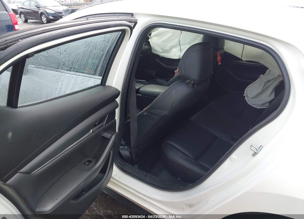 2023 MAZDA MAZDA3 VIN: JM1BPAKM9P1604211