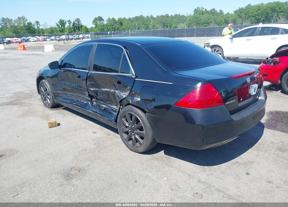 2007 HONDA ACCORD VIN: 1HGCM56367A007394