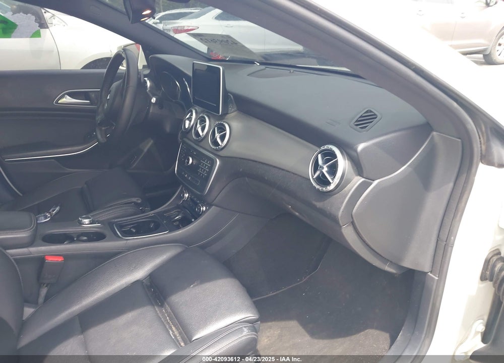 2016 MERCEDES-BENZ CLA 250 VIN: WDDSJ4EB8GN349563