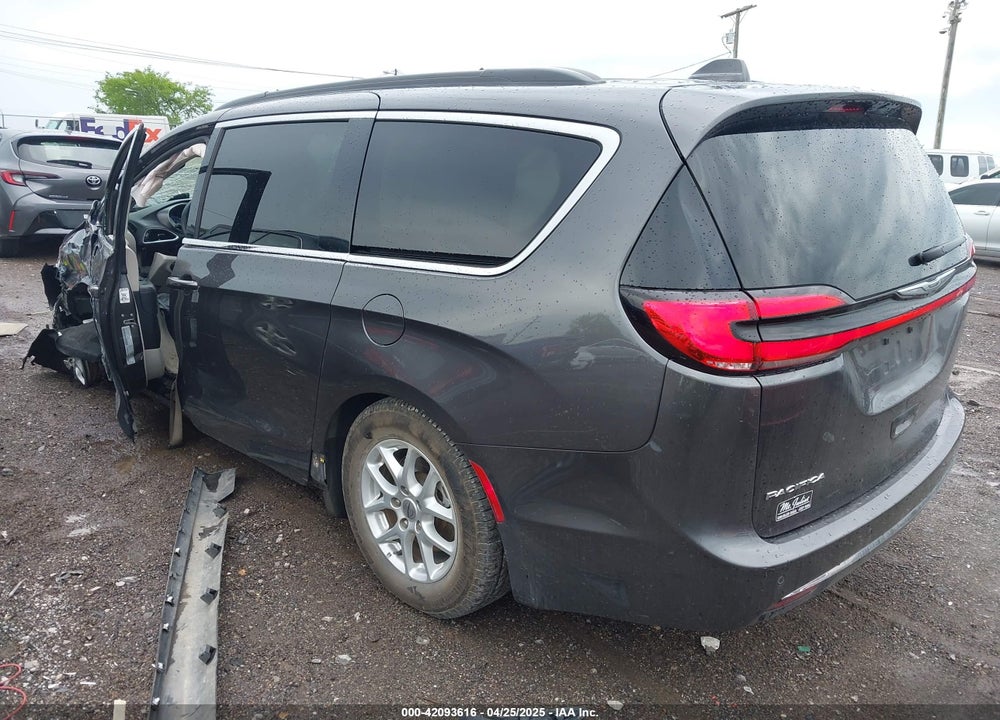 2022 CHRYSLER PACIFICA TOURING L VIN: 2C4RC1BG8NR116770