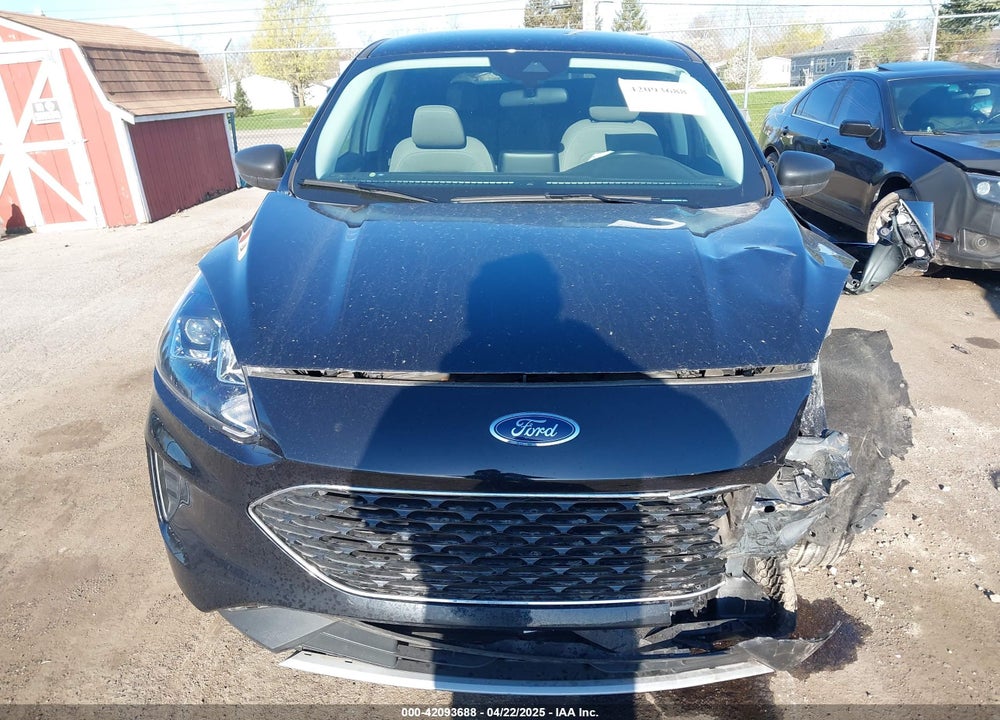 2022 FORD ESCAPE VIN: 1FMCU9G68NUC01253
