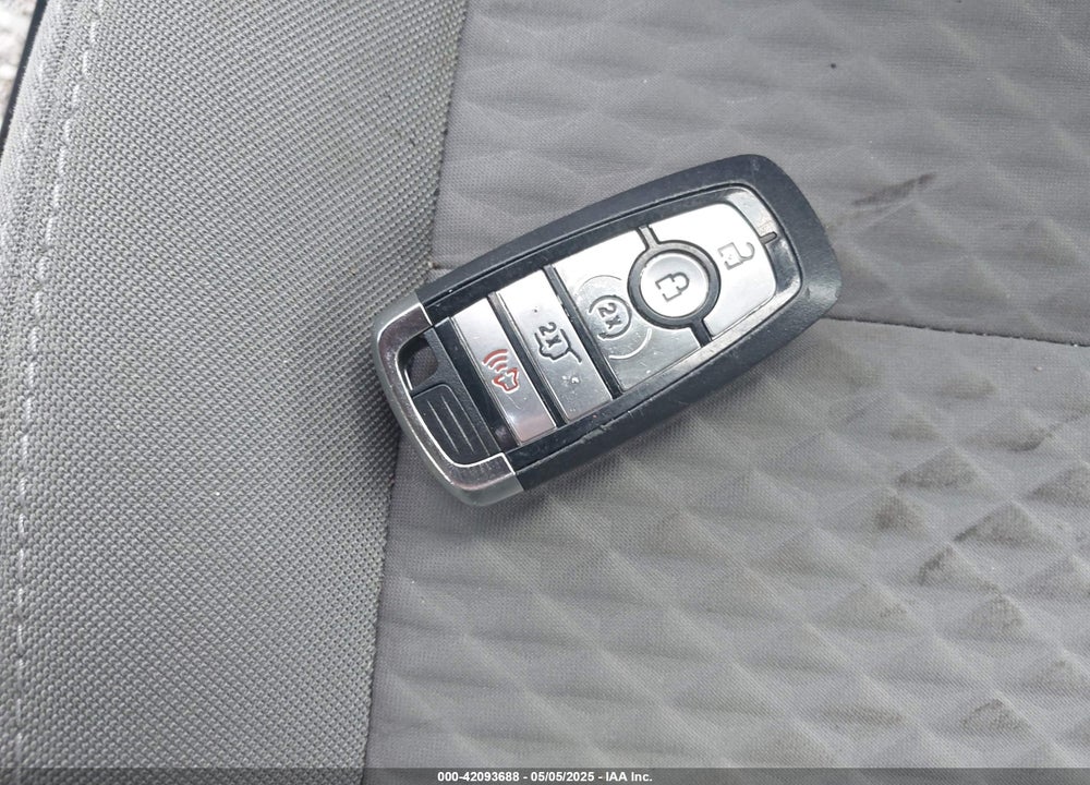2022 FORD ESCAPE VIN: 1FMCU9G68NUC01253